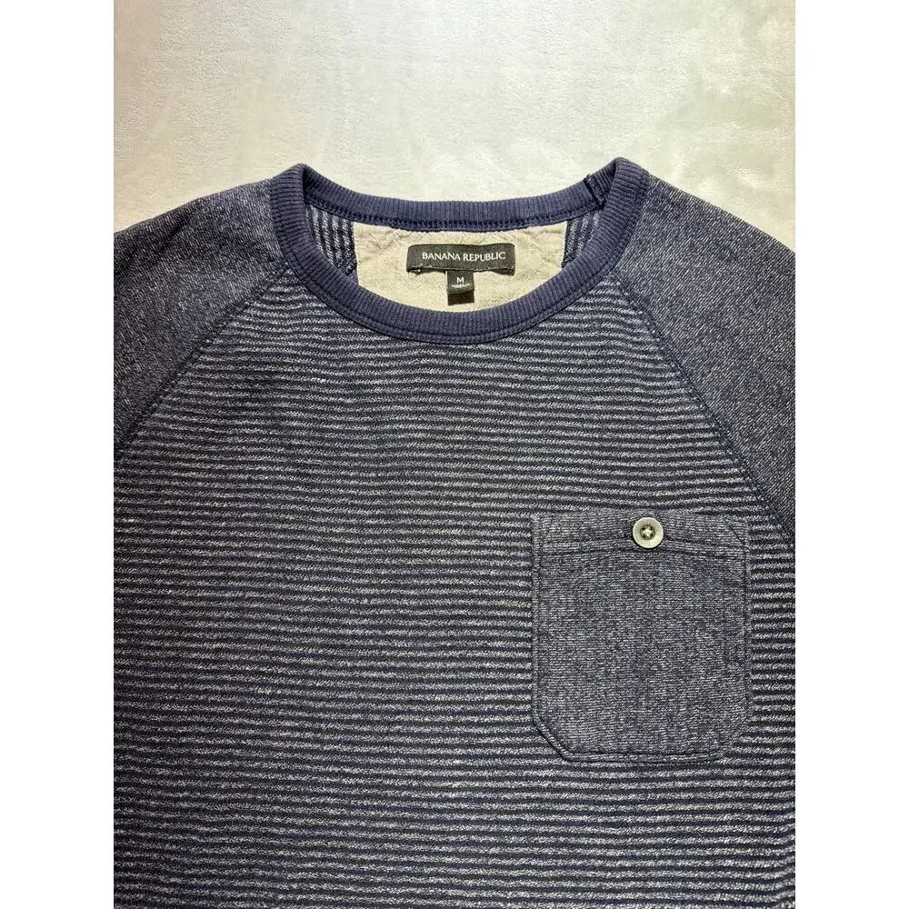 Banana Republic Men's Medium Preppy Navy Striped Raglan Long Sleeve Shirt M